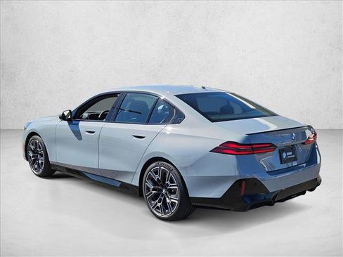 New 2026 BMW 530i w/ M Sport Package RWD image 9