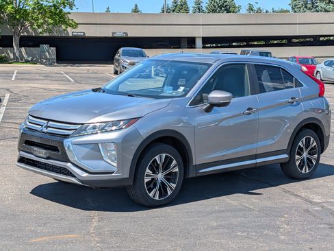Used 2018 Mitsubishi Eclipse Cross SEL AWD/4WD image 2