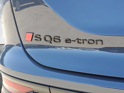 New 2027 Audi SQ6 e-tron Premium Plus AWD/4WD image 7
