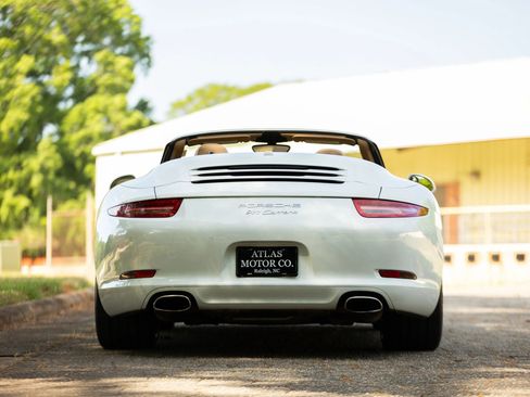 Used 2013 Porsche 911 Carrera RWD image 9