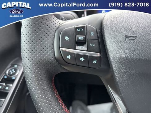 Certified 2023 Ford Escape ST-Line w/ Tech Pack #1 AWD/4WD image 24