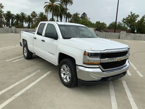 Used 2017 Chevrolet Silverado 1500 W/T w/ WT Convenience Package AWD/4WD image 3