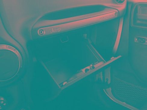 Used 2017 Jeep Wrangler Unlimited Sport w/ Connectivity Group image 25