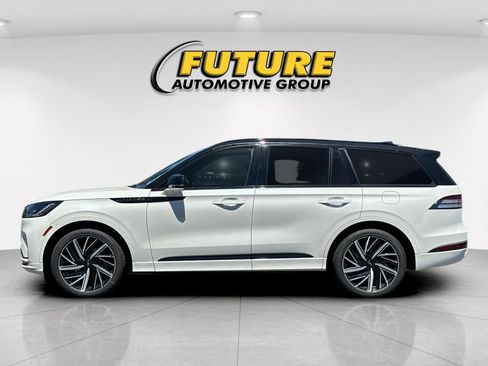 New 2026 Lincoln Aviator Black Label w/ Black Label Special Edition AWD/4WD image 6
