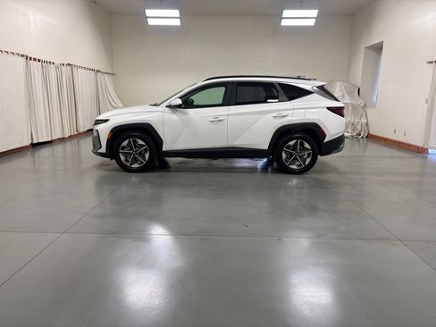 Used 2026 Hyundai Tucson SEL FWD image 5