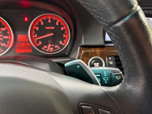 Used 2011 BMW 335i Sedan image 29