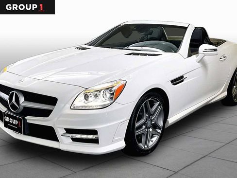 Used 2016 Mercedes-Benz SLK 350 image 1