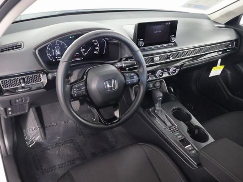 Used 2024 Honda Civic EX image 7