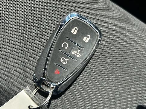Certified 2023 Chevrolet Camaro LT RWD image 25