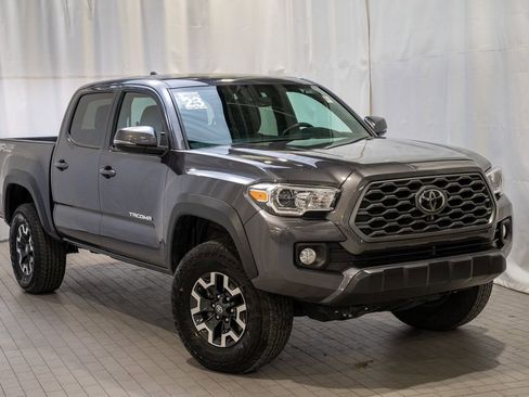 Used 2023 Toyota Tacoma TRD Off-Road image 1