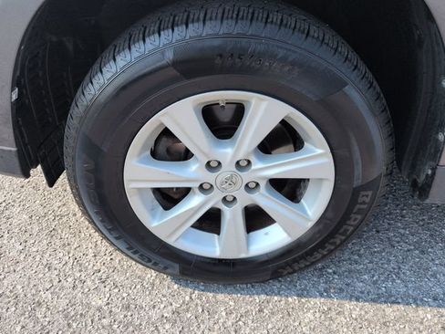 Used 2013 Toyota Highlander SE AWD/4WD image 10