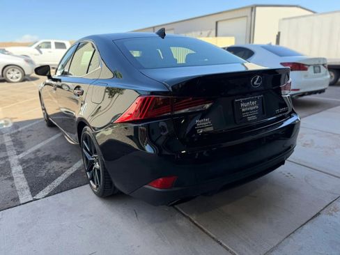 Used 2017 Lexus IS 200t F Sport w/ F Sport Package RWD image 5