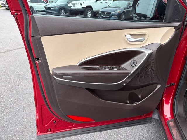 Used 2017 Hyundai Santa Fe Sport FWD image 12