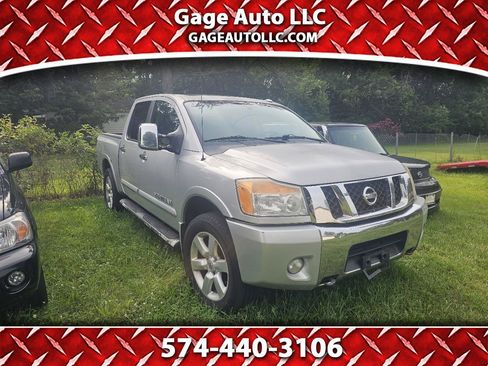 Used 2009 Nissan Titan XE AWD/4WD image 1