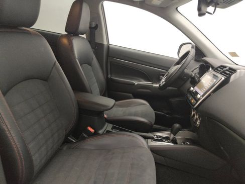 Used 2024 Mitsubishi Outlander Sport AWD image 21