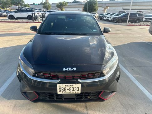 Used 2023 Kia Forte GT-Line w/ GT-Line Technology Package FWD image 2