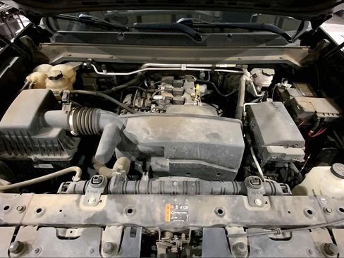 Used 2022 Chevrolet Colorado LT w/ Fleet Safety Package image 31