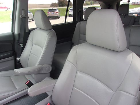Used 2019 Honda Pilot EX-L image 13