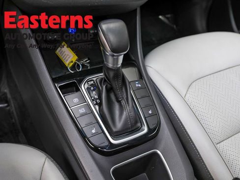 Used 2022 Hyundai Ioniq Limited image 13