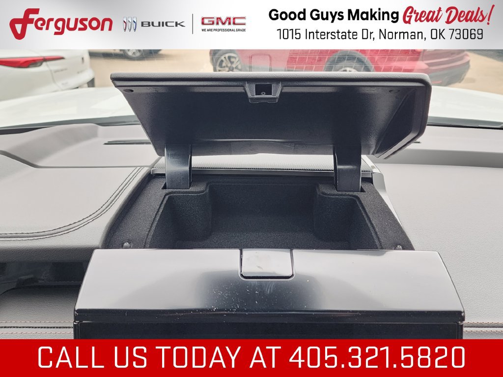 New 2026 GMC Yukon AT4 w/ AT4 Premium Plus Package AWD/4WD image 32