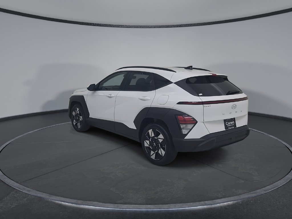 Used 2025 Hyundai Kona SEL FWD image 12