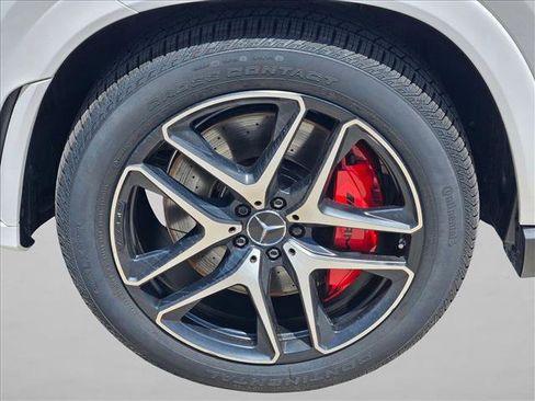 Certified 2023 Mercedes-Benz GLE 53 AMG 4MATIC Coupe image 23