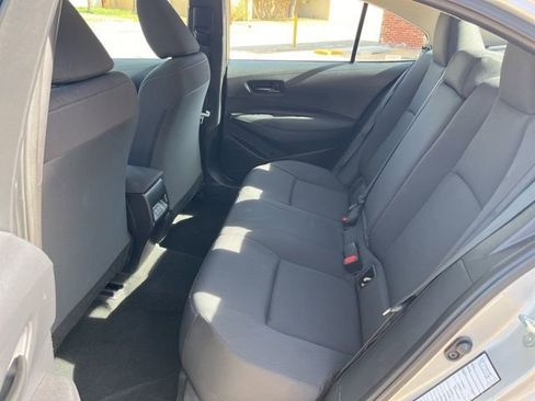 Used 2024 Toyota Corolla LE image 12