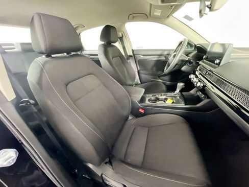 Used 2023 Honda Civic LX image 28