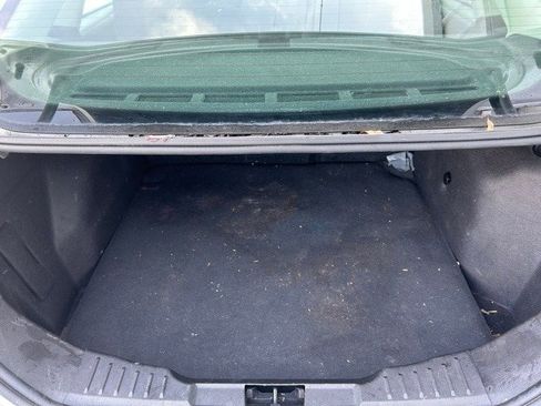 Certified 2018 Ford Focus SE image 11