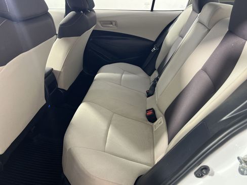Used 2022 Toyota Corolla LE w/ LE Convenience Package FWD image 23
