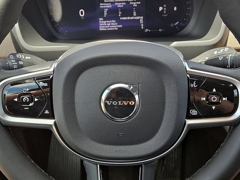 New 2026 Volvo XC90 B5 Core AWD/4WD image 30