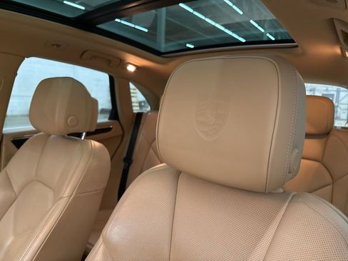 Used 2015 Porsche Macan S image 11