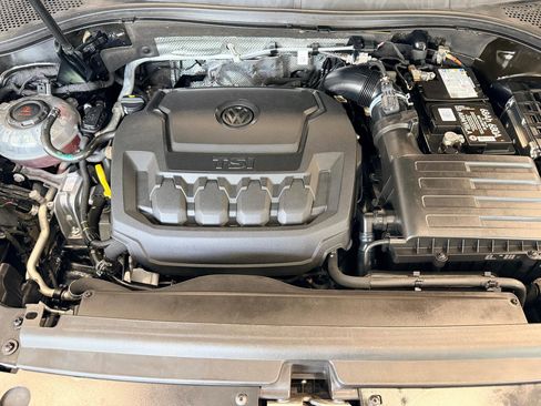 Used 2021 Volkswagen Tiguan SEL w/ 3-Row Tiguan MDO Package image 39