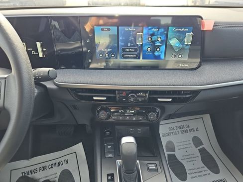 New 2026 Nissan Kicks SV w/ SV Premium Package image 22