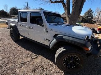 Used 2020 Jeep Gladiator Sport w/ Quick Order Package 24S AWD/4WD video 1