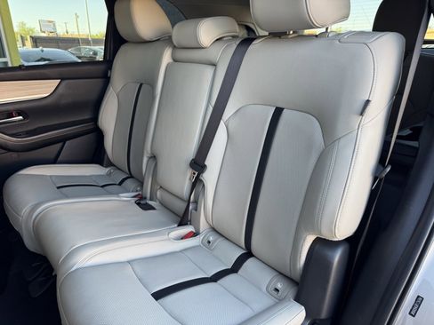 Used 2024 MAZDA CX-90 Plug-In Hybrid w/ Preferred image 34