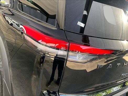 Certified 2025 Nissan Pathfinder Rock Creek AWD/4WD image 28