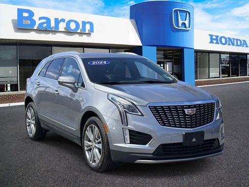 Used 2024 Cadillac XT5 Premium Luxury AWD/4WD image 1