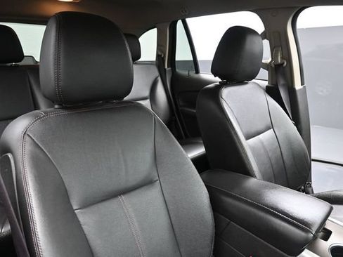 Used 2013 Ford Edge SEL FWD image 29