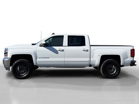 Used 2018 Chevrolet Silverado 1500 LT w/ All Star Edition image 2