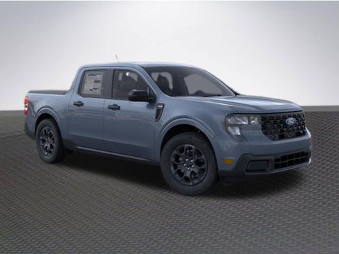 New 2026 Ford Maverick XLT image 7