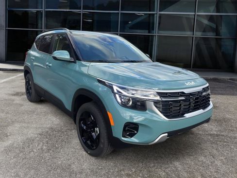 New 2026 Kia Seltos EX image 3