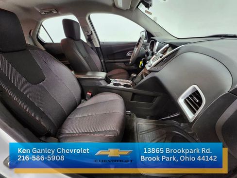 Used 2017 Chevrolet Equinox LS image 21