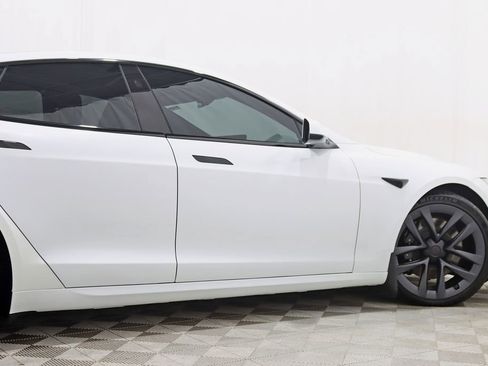 Used 2022 Tesla Model S image 10