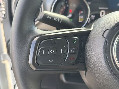 Used 2023 Jeep Wrangler Unlimited w/ Cold Weather Group AWD/4WD image 15