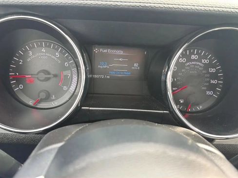 Used 2015 Ford Mustang Premium image 16