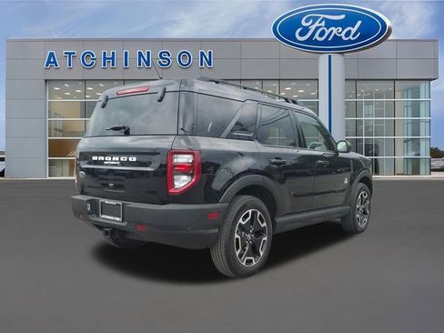 Used 2023 Ford Bronco Sport Outer Banks w/ Tech Package AWD/4WD image 6