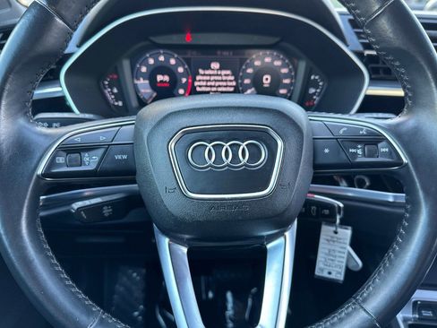 Used 2019 Audi Q3 2.0T Premium image 18