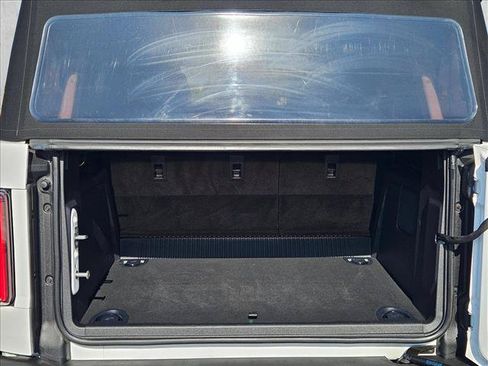 Used 2023 Ford Bronco Wildtrak AWD/4WD image 6