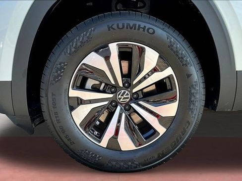 New 2026 Volkswagen Atlas SE AWD/4WD image 13